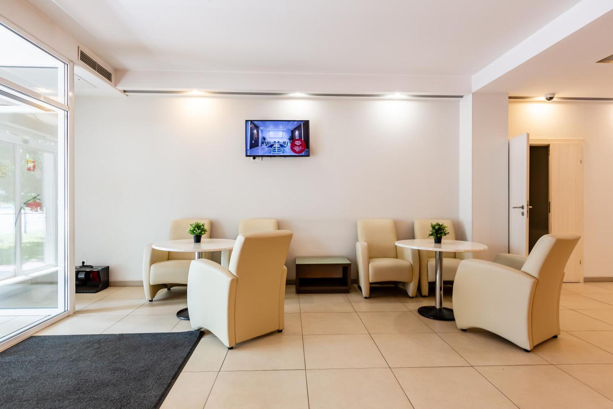 Practicotel キエフ エクステリア 写真